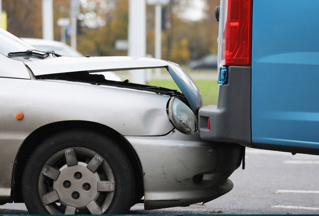 drb-blg-truk-accidnt-img-1